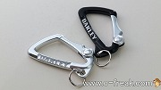 Large Oakley Carabiner (クライミングには使えません)